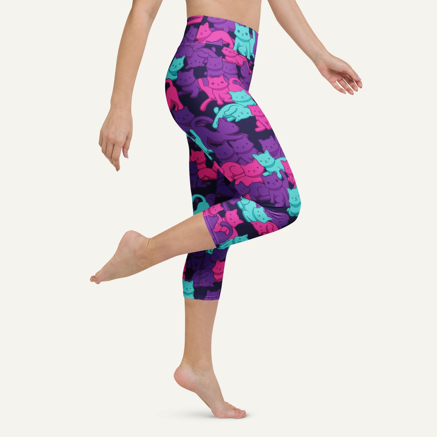 Cyberpunk Camo Cat High-Waisted Capri Leggings
