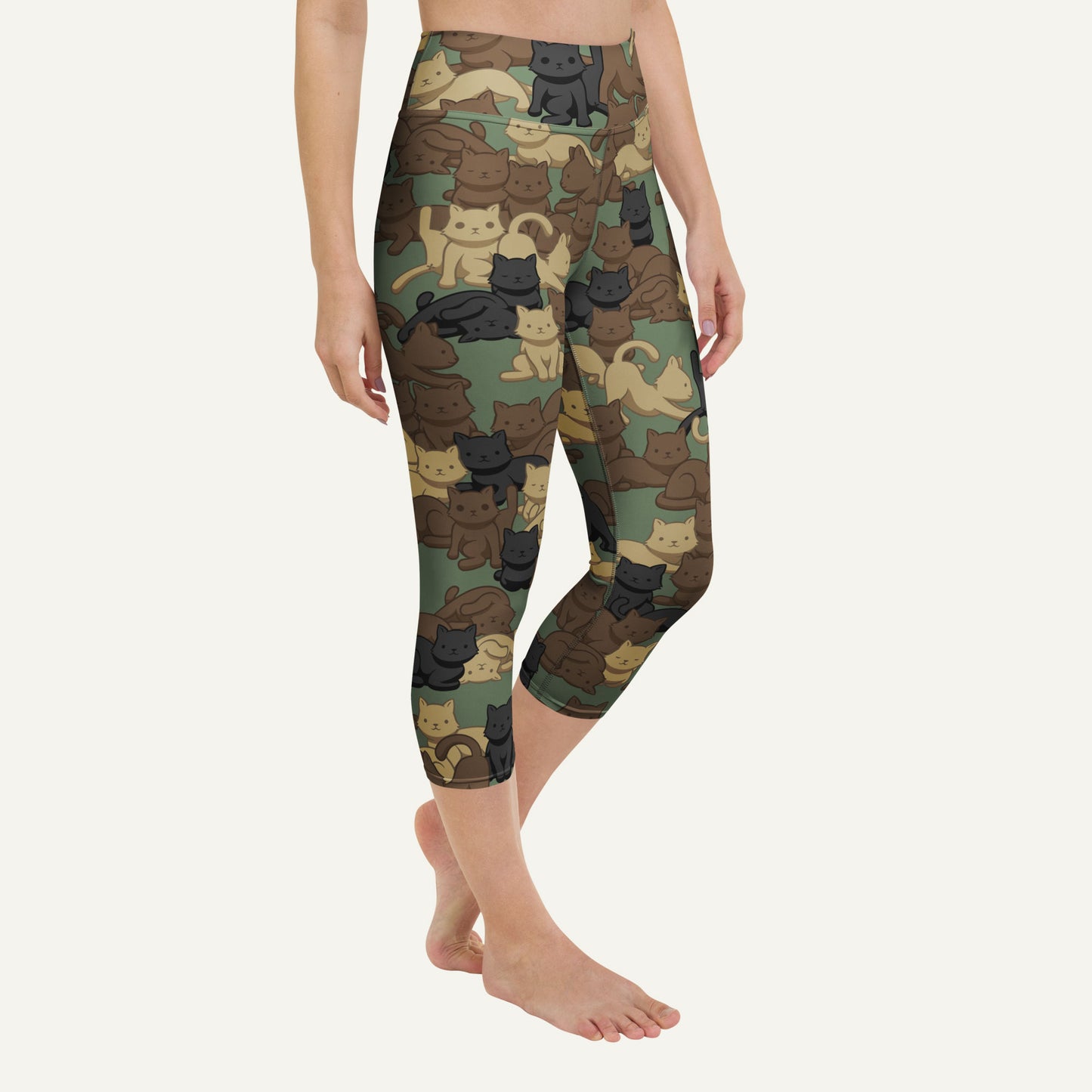 Woodland Camo Cat High-Waisted Capri Leggings