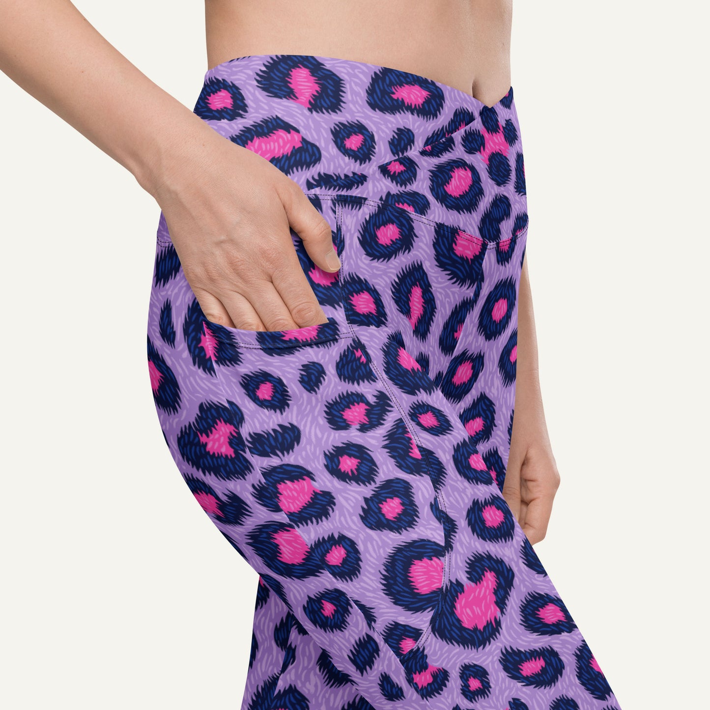 Cyberpunk Leopard Print Crossover Leggings With Pockets