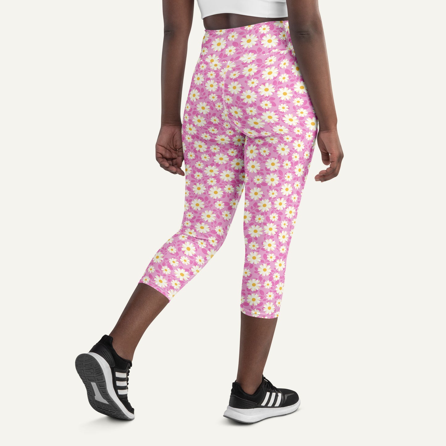 Summer Daisies Pink High-Waisted Capri Leggings