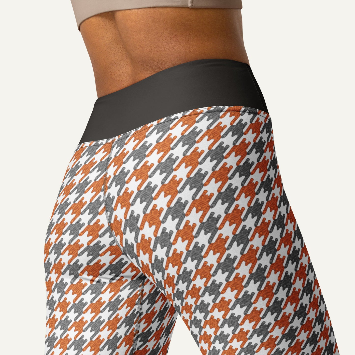 Tabby Cat Houndstooth High-Waisted Leggings
