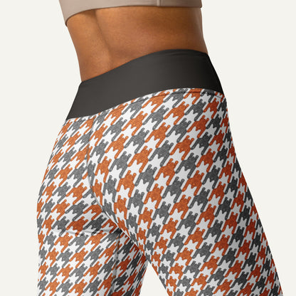 Tabby Cat Houndstooth High-Waisted Leggings