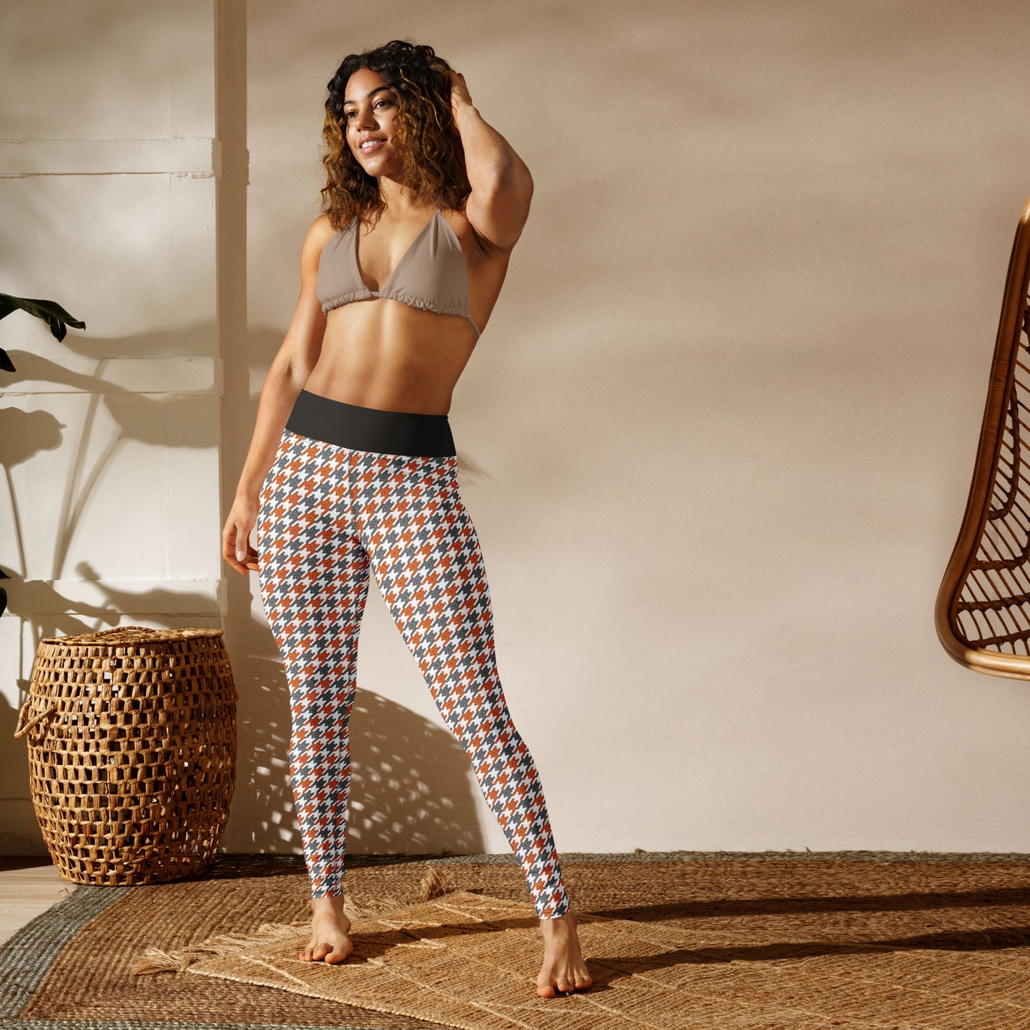 Tabby Cat Houndstooth High-Waisted Leggings