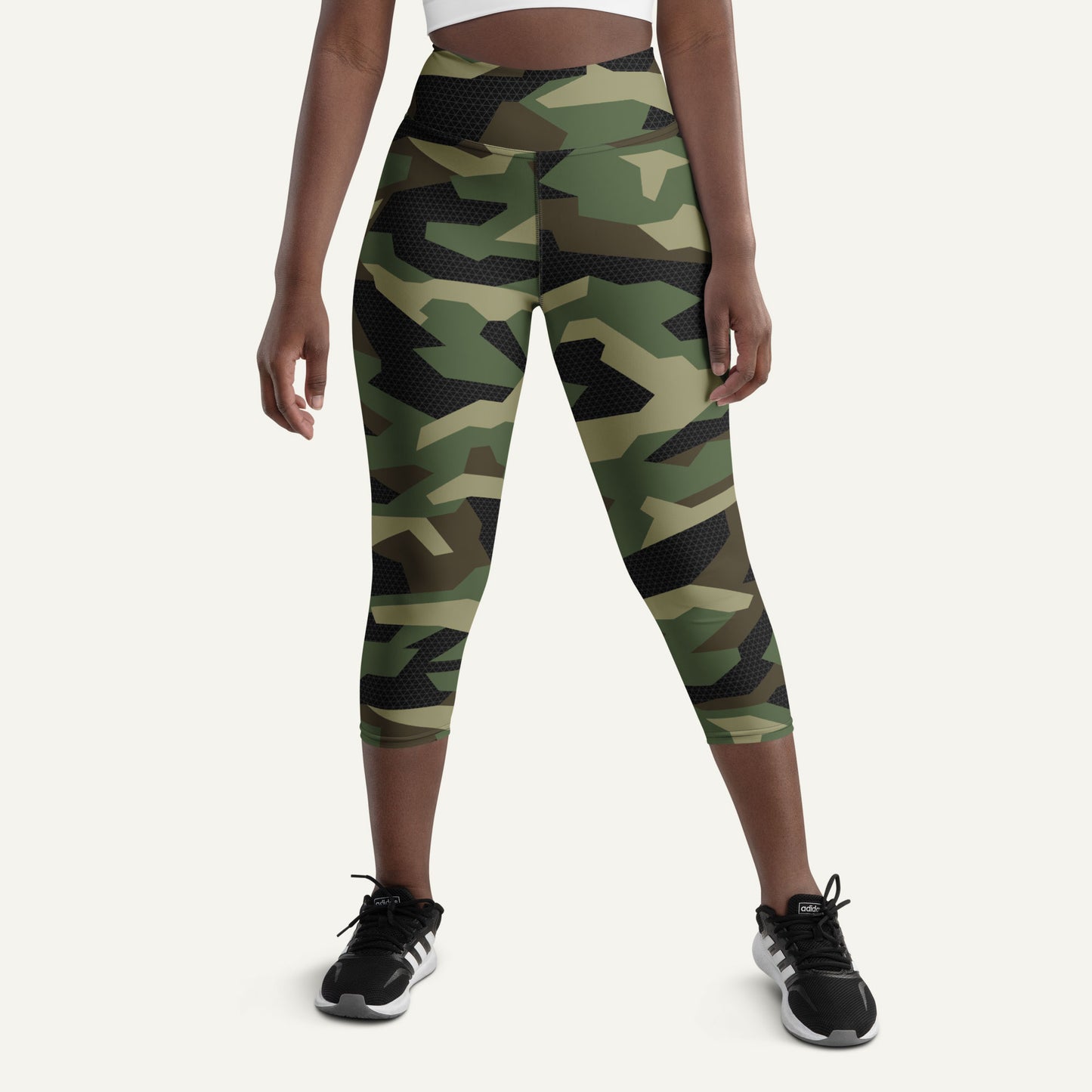 Woodland Geometric Camo High-Waisted Capri Leggings - Ministry of Sweat