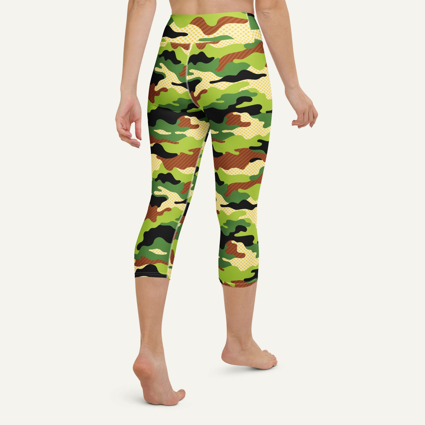 Woodland Pop Camo High-Waisted Capri Leggings
